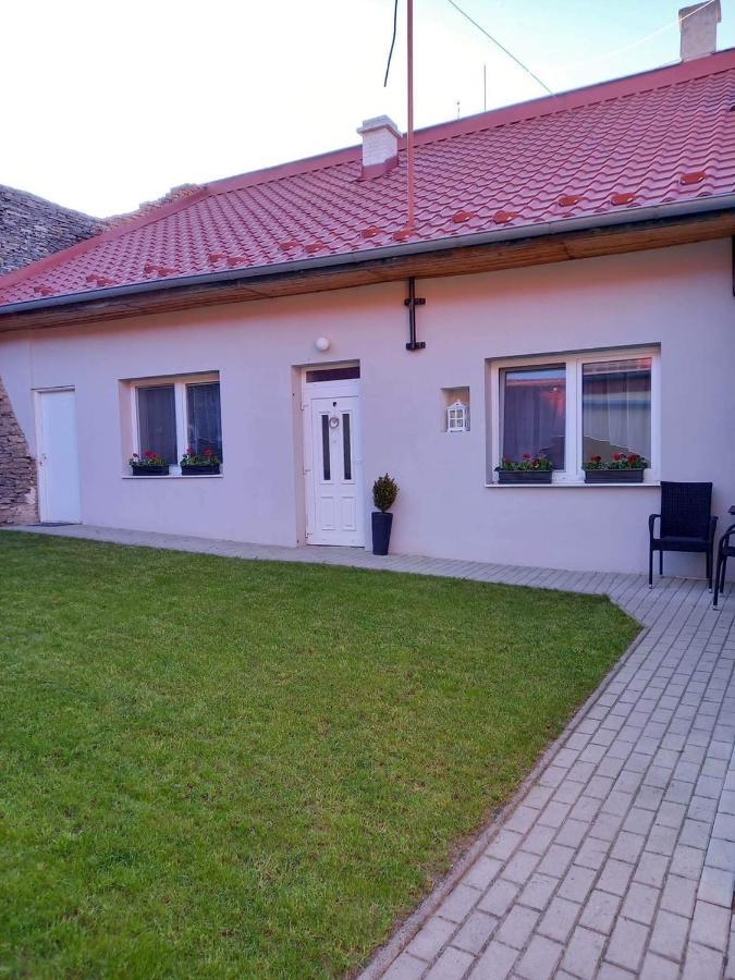 Villa Monica Kralovsky Chlmec Esterno foto